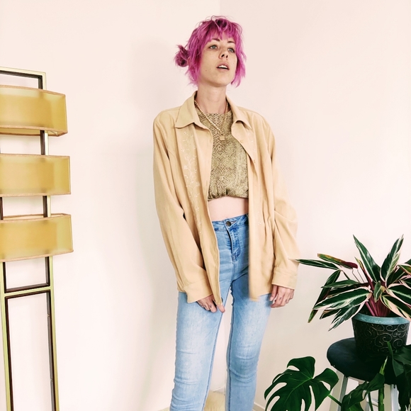 Vintage Embroidered Floral Long Sleeve Top / Shacket - Picture 6 of 7